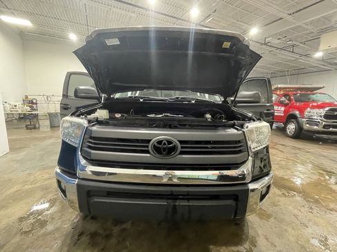 Used 2014 Toyota Tundra SR5 image 32