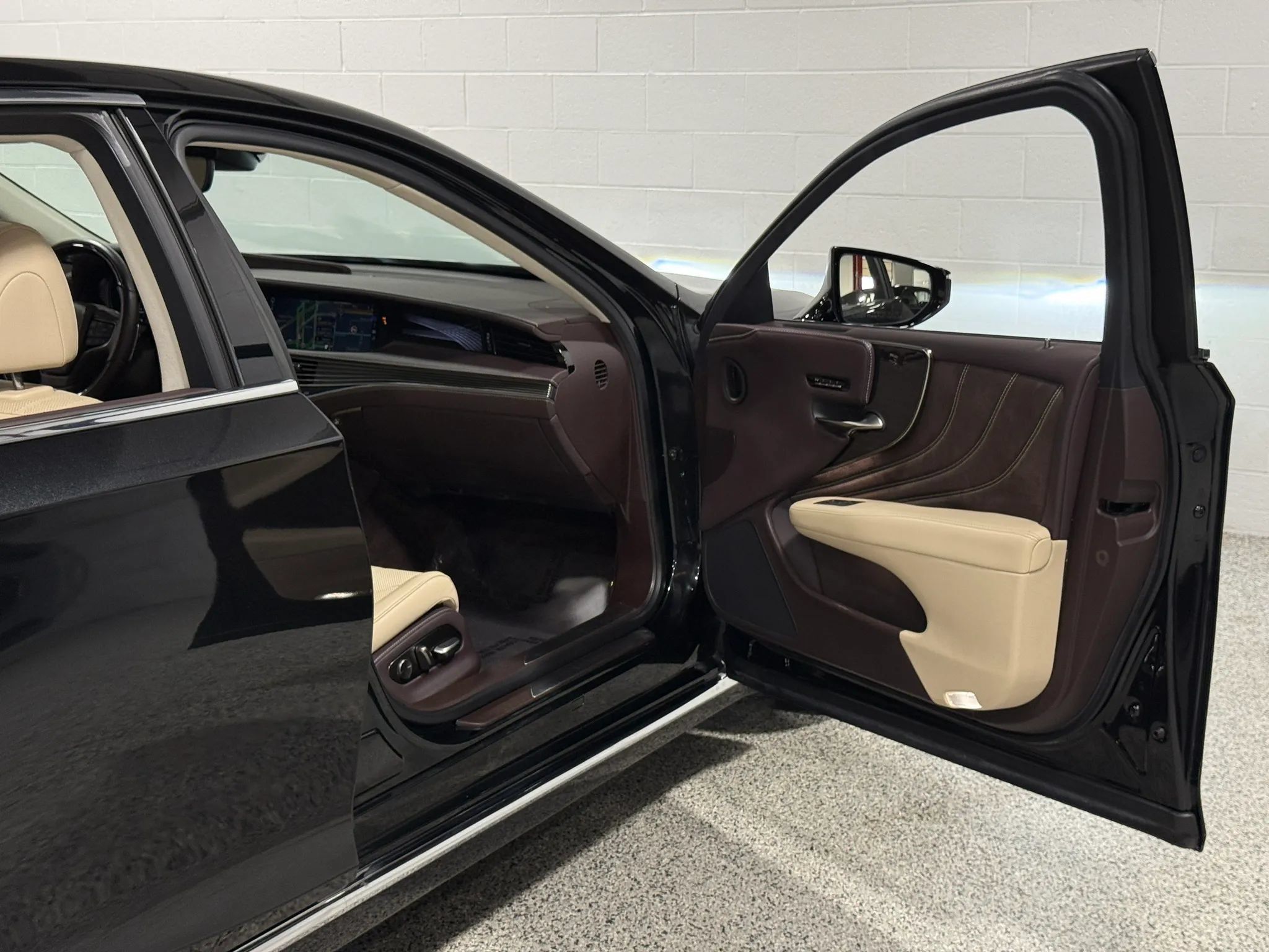 Used 2018 Lexus LS 500 AWD w/ Interior Upgrade Package image 41