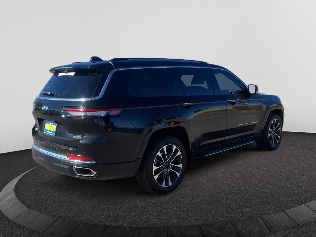 Used 2021 Jeep Grand Cherokee L Overland w/ Luxury Tech Group IV AWD/4WD image 4