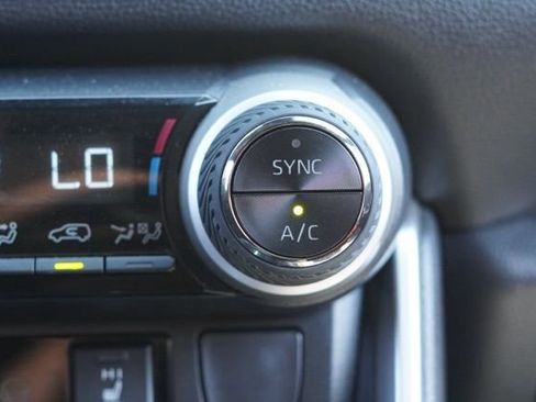 Used 2024 Toyota RAV4 XSE image 33