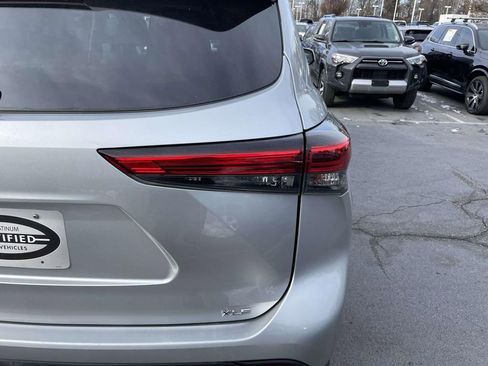 Used 2019 Toyota Highlander Plus image 17