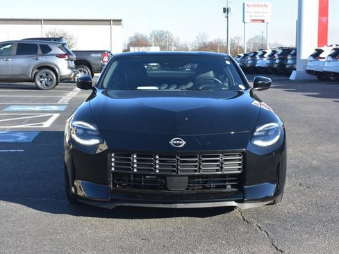 Used 2024 Nissan Z Performance w/ Floor Mat Package image 2