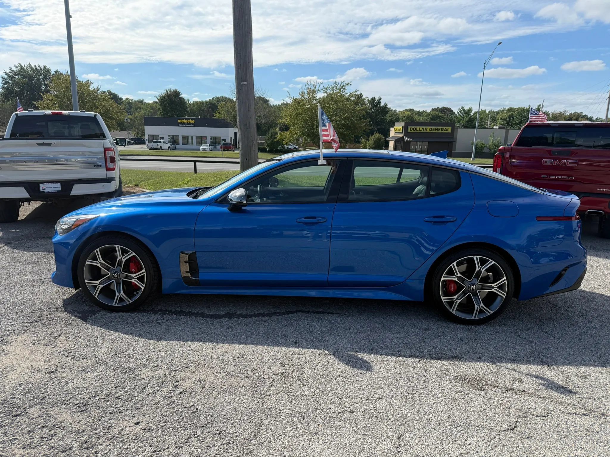 Used 2018 Kia Stinger GT2 AWD/4WD image 6