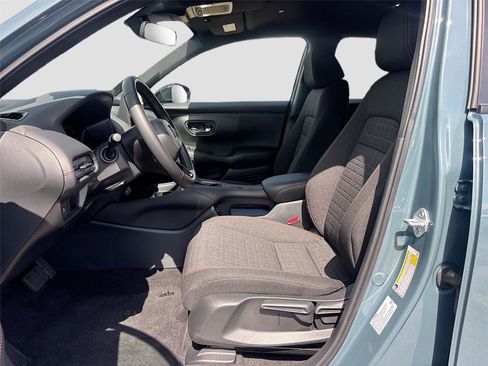 Certified 2026 Honda HR-V Sport image 23
