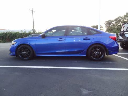 Used 2022 Honda Civic Sport image 4