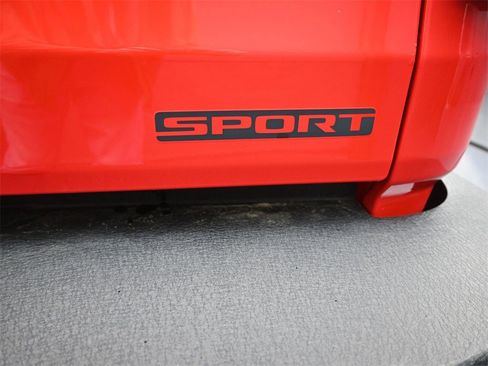 Used 2020 Jeep Gladiator Sport w/ Quick Order Package 24S image 10