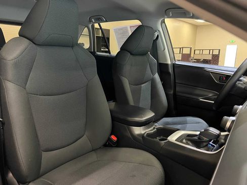 Certified 2023 Toyota RAV4 LE image 14