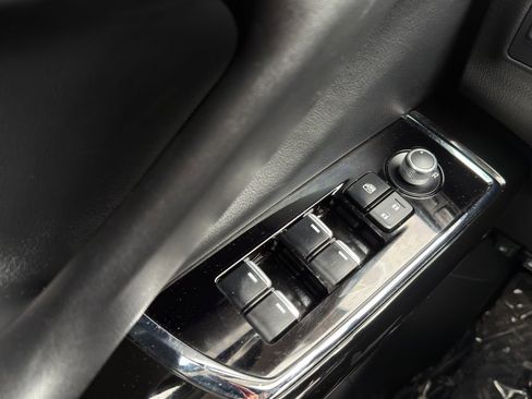 Used 2023 MAZDA CX-9 Touring image 11