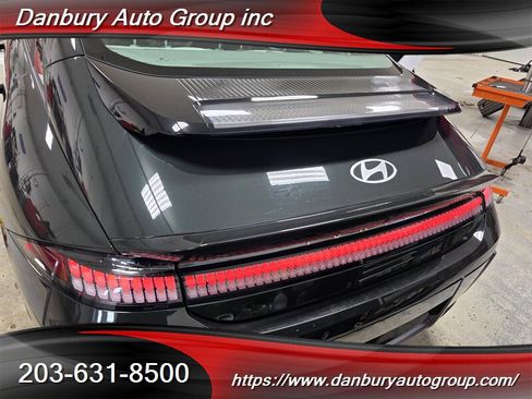 Used 2024 Hyundai Ioniq 6 SEL image 3
