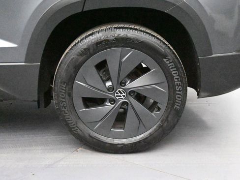 Used 2025 Volkswagen Taos S FWD image 11