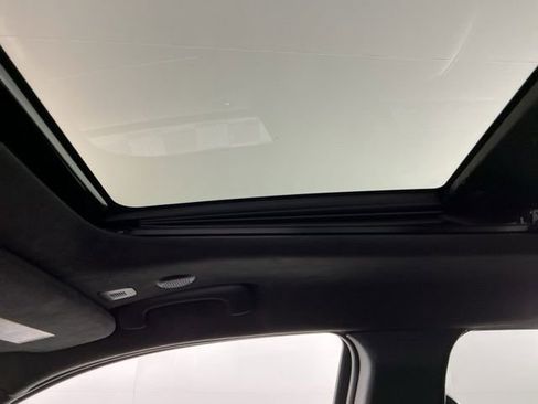 Used 2021 Jeep Grand Cherokee SRT image 21