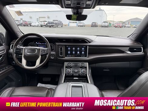 Used 2021 GMC Yukon Denali w/ Denali Ultimate Package AWD/4WD image 15