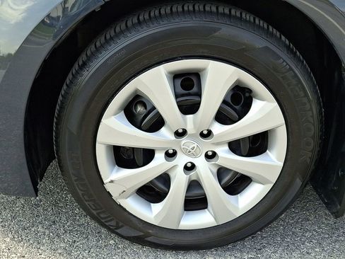 Used 2024 Toyota Corolla LE FWD image 28