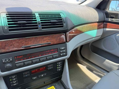 Used 2003 BMW 525i Sedan RWD image 79