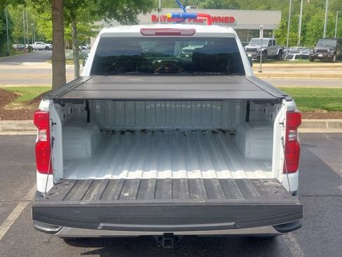Used 2022 Chevrolet Silverado 1500 LT w/ LPO, Dark Essentials Package AWD/4WD image 32