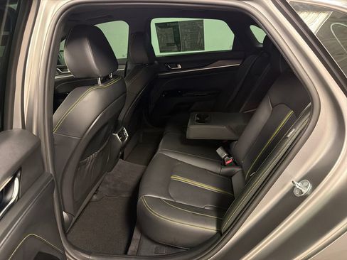 Used 2025 Kia K5 GT FWD image 29