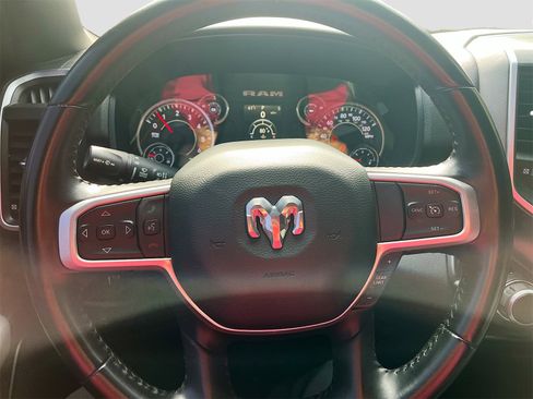 Used 2021 RAM 1500 Big Horn image 11