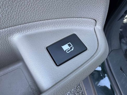 Used 2016 Honda Pilot EX image 22