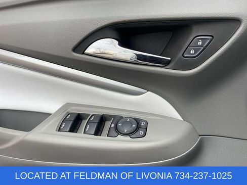 Used 2023 Chevrolet Bolt EUV Premier image 22