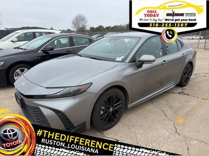 Used 2025 Toyota Camry SE