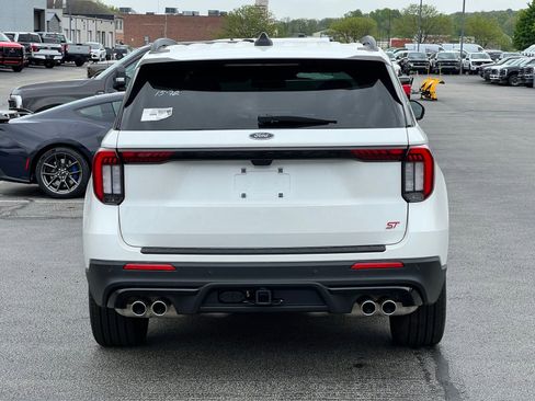 New 2026 Ford Explorer ST w/ Sun And Sound Package image 5