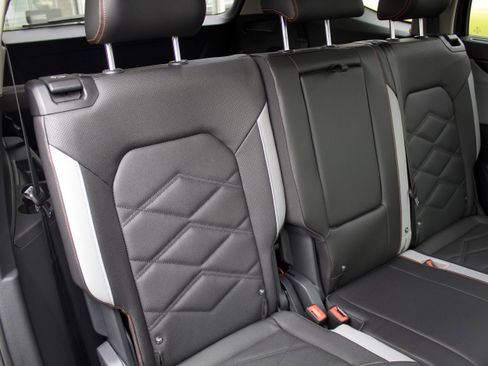 New 2026 Volkswagen Atlas Peak Edition image 36