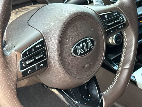 Used 2020 Kia Stinger GT image 25