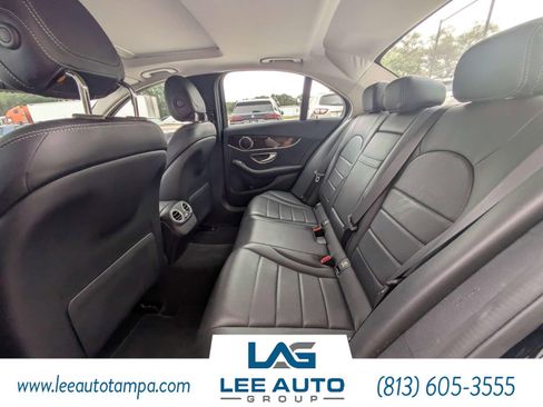 Used 2018 Mercedes-Benz C 300 4MATIC Sedan image 12