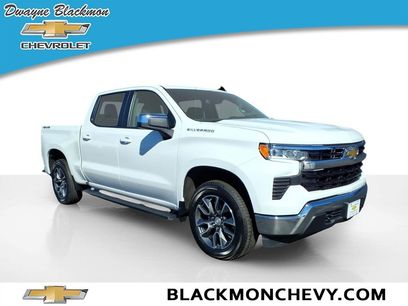 Used 2022 Chevrolet Silverado 1500 LT w/ Protection Package