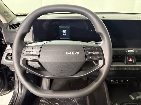 New 2026 Kia K4 FWD image 23