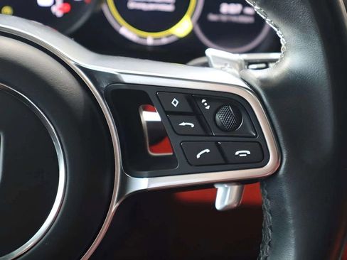 Used 2019 Porsche Cayenne image 15