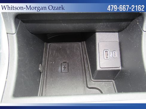 Used 2024 Ford Edge Titanium image 48