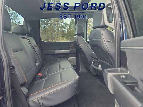 Used 2025 Ford F350 Lariat w/ Black Appearance Package image 10