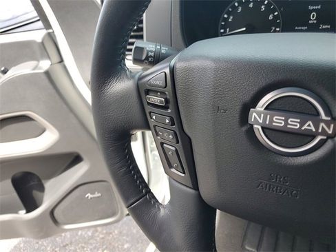 Certified 2024 Nissan Frontier SL w/ Technology Package image 16