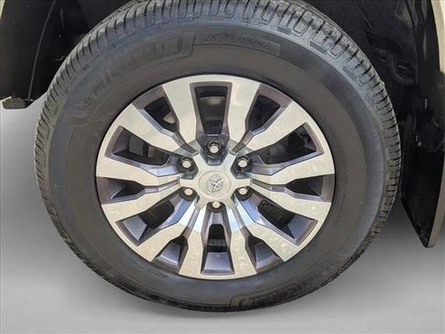 Used 2023 Toyota Tacoma Limited AWD/4WD image 24