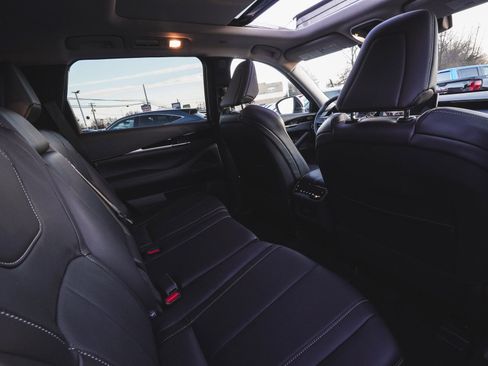 Used 2025 INFINITI QX60 Pure w/ Cargo Package image 33