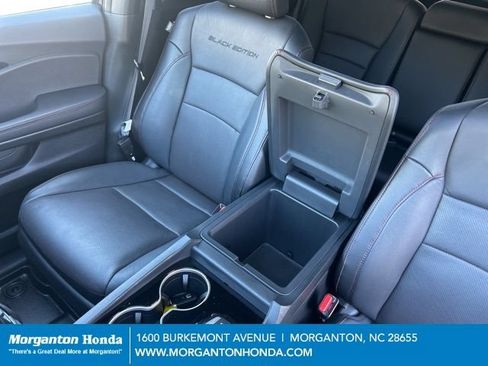 Used 2025 Honda Passport Black Edition image 27