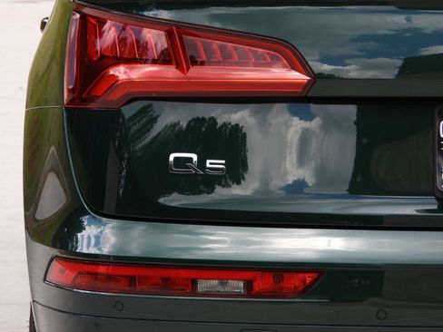 Used 2019 Audi Q5 2.0T Premium Plus w/ Premium Plus Package AWD/4WD image 26