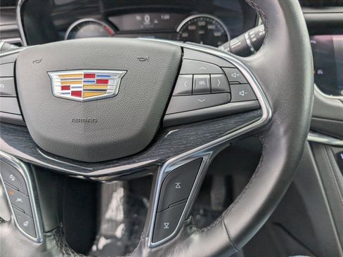 Used 2020 Cadillac XT5 Premium Luxury FWD image 26