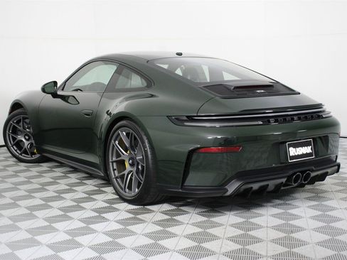 New 2026 Porsche 911 GT3 image 3