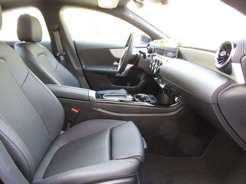 Used 2026 Mercedes-Benz CLA 250 4MATIC image 19