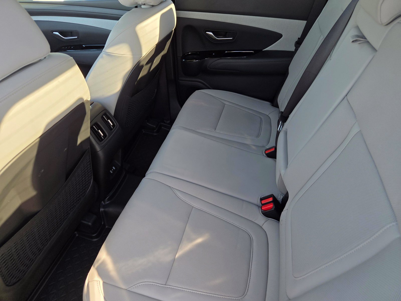 New 2025 Hyundai Santa Cruz Limited AWD/4WD image 13