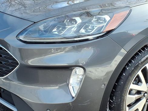 Used 2021 Ford Escape Titanium w/ Class II Trailer Tow Package image 27