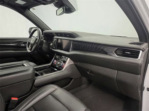 Used 2023 GMC Yukon Denali w/ Max Trailering Package image 43