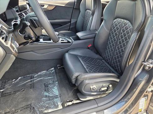 Used 2022 Audi S5 Premium Plus w/ Premium Plus Package image 17
