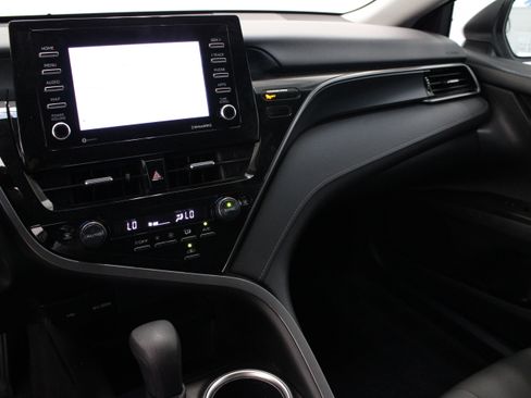 Used 2024 Toyota Camry LE FWD image 16