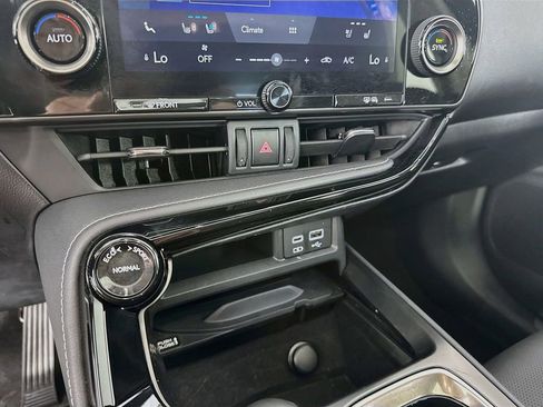 Used 2022 Lexus NX 350 AWD image 20