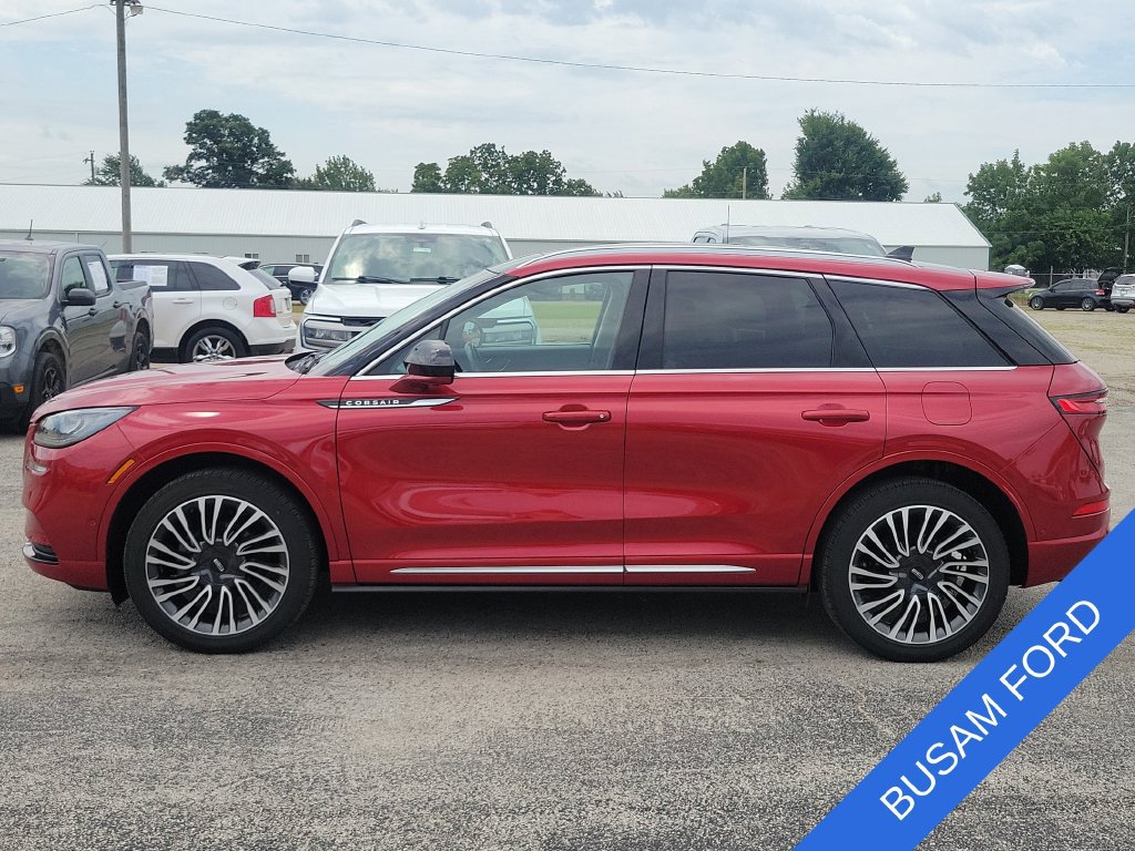 Used 2022 Lincoln Corsair AWD w/ Premium Package image 25