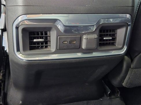 Used 2022 GMC Sierra 2500 Denali AWD/4WD image 17