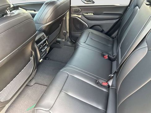 New 2026 Jeep Grand Cherokee Limited image 14